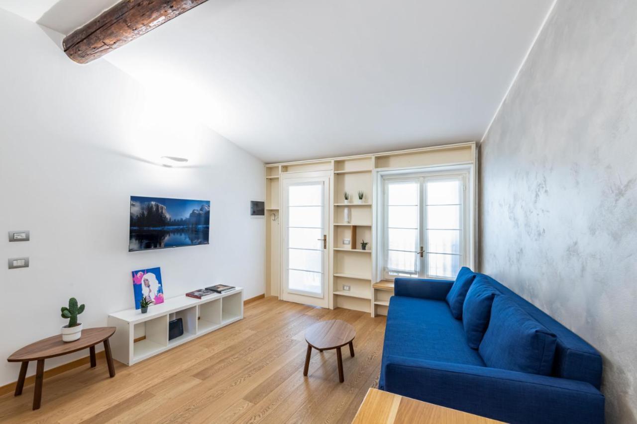 Easylife - Romantico Appartamento Sulla Darsena Milán Exterior foto