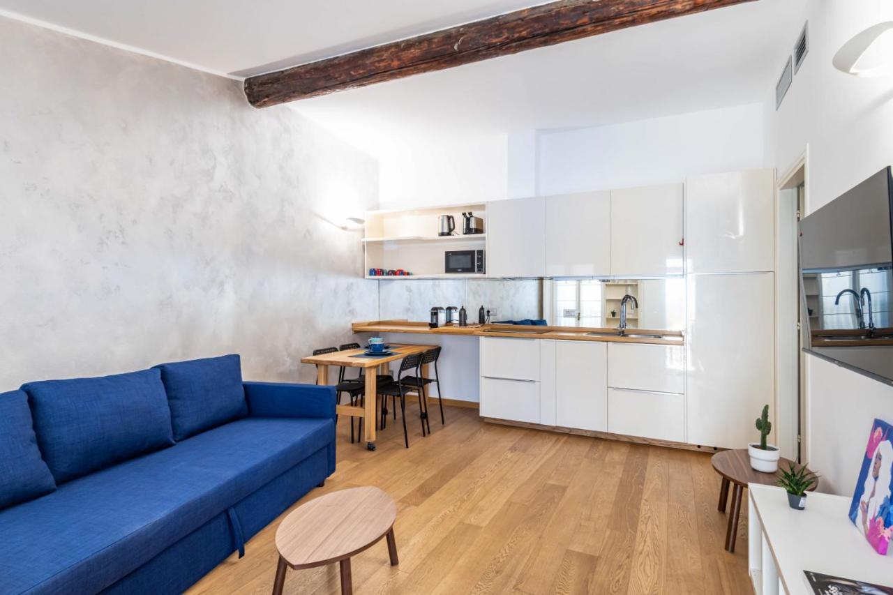 Easylife - Romantico Appartamento Sulla Darsena Milán Exterior foto