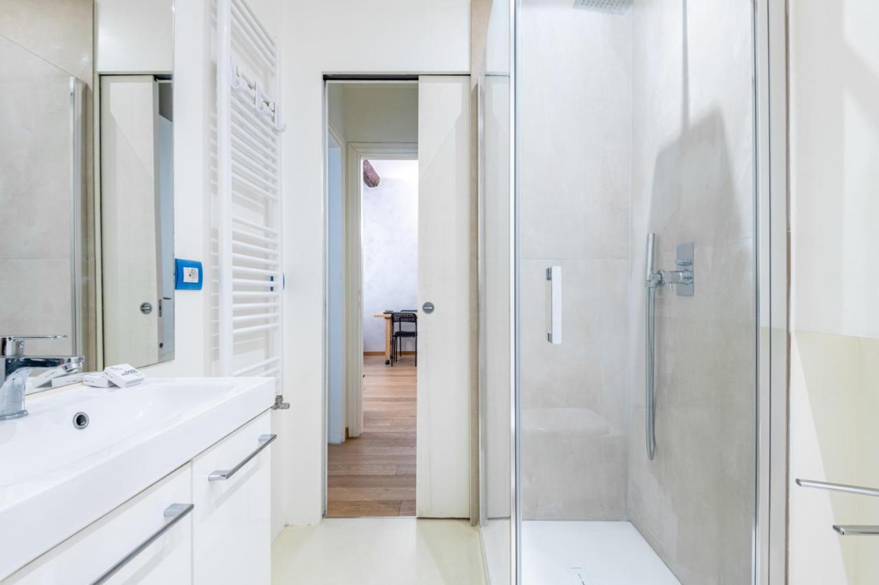 Easylife - Romantico Appartamento Sulla Darsena Milán Exterior foto