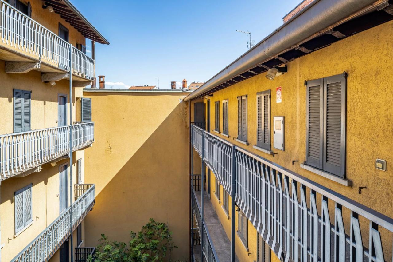 Easylife - Romantico Appartamento Sulla Darsena Milán Exterior foto