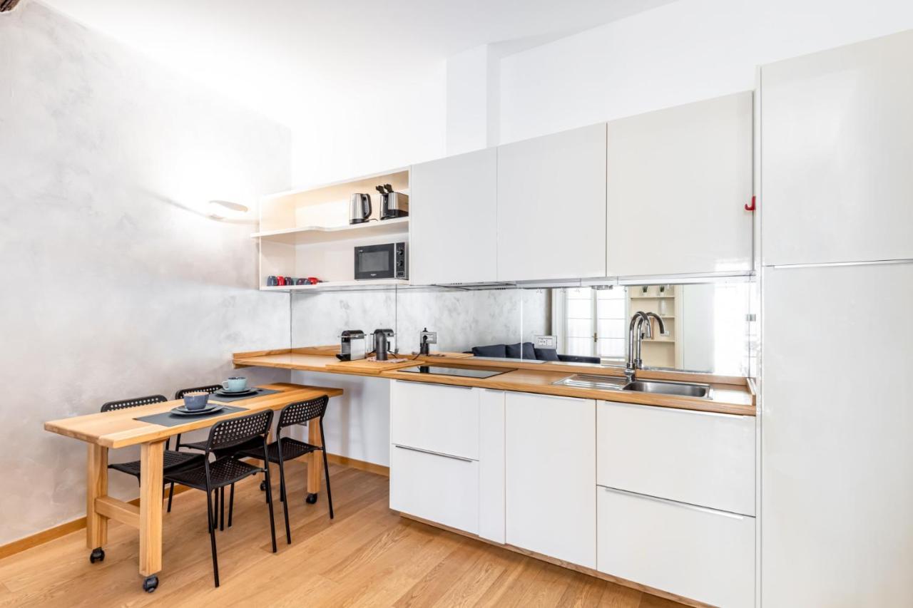Easylife - Romantico Appartamento Sulla Darsena Milán Exterior foto