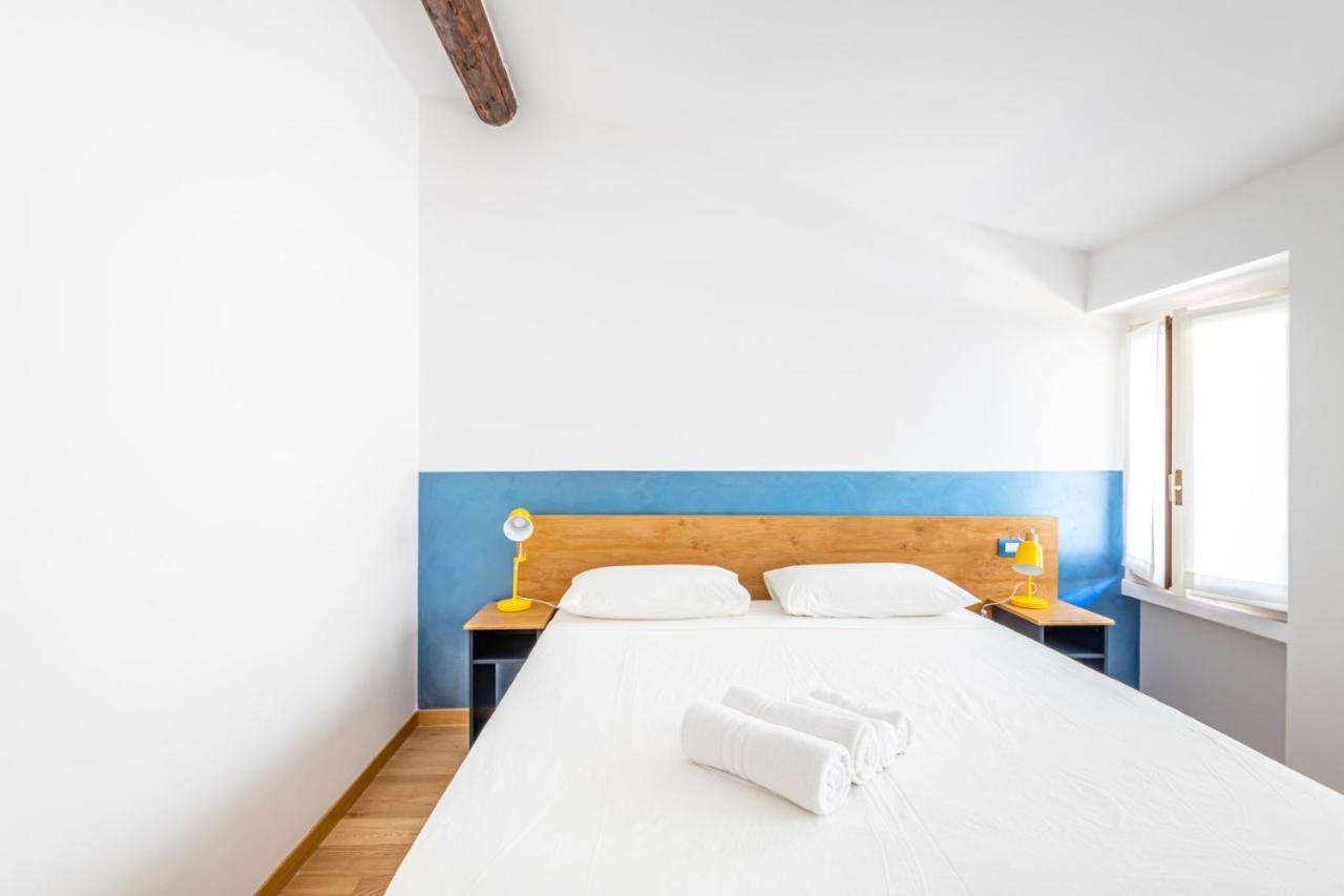 Easylife - Romantico Appartamento Sulla Darsena Milán Exterior foto