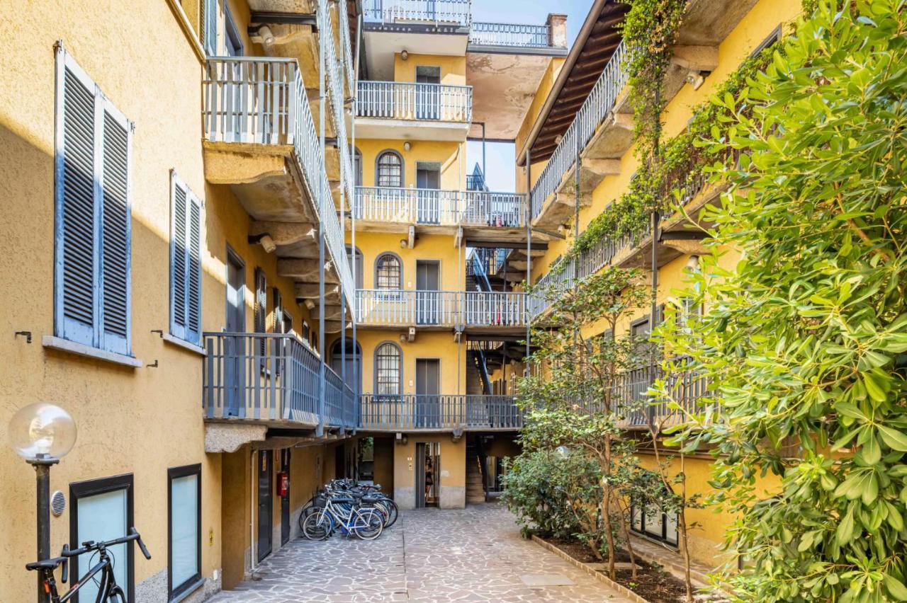 Easylife - Romantico Appartamento Sulla Darsena Milán Exterior foto